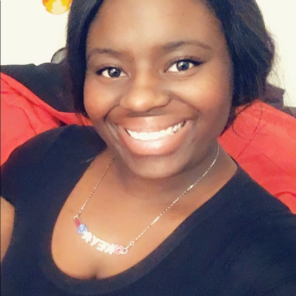 Meet your Posher, Keyarah - Picture 1 of 1